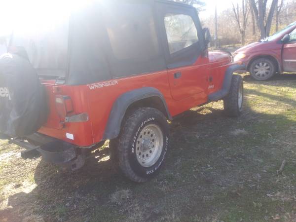 2 Jeep wrangler - cars & trucks - by owner - vehicle automotive sale for sale in Rosedale, IN – photo 8