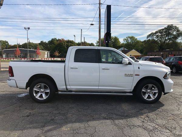 2014 RAM 1500 4WD Crew Cab 140.5 Sport -CALL/TEXT for sale in Grand Rapids, MI – photo 2