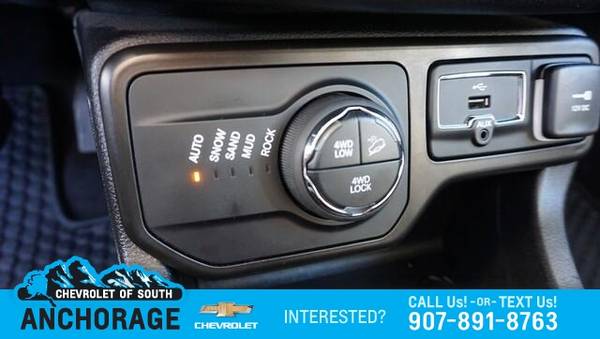 2019 Jeep Renegade Trailhawk 4x4 - cars & trucks - by dealer -... for sale in Anchorage, AK – photo 18