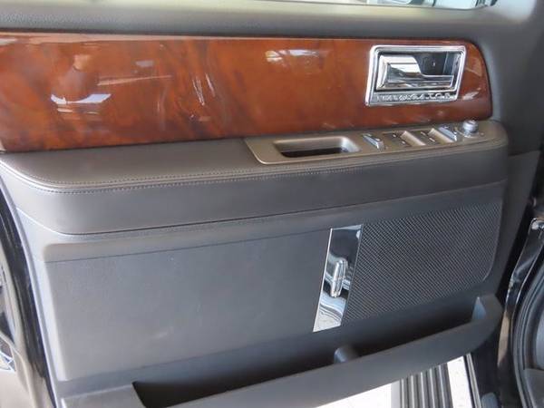 2014 Lincoln NAVIGATOR - cars & trucks - by dealer - vehicle... for sale in Oxnard, CA – photo 12