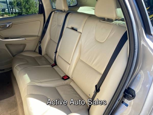 2012 Volvo XC60 AWD, Loaded! Well Maintained 2 Owner SUV! SALE for sale in Novato, CA – photo 10