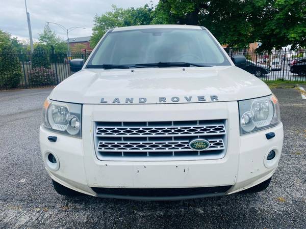 Land Rover LR2 2009 - - by dealer - vehicle automotive for sale in Queens , NY – photo 2