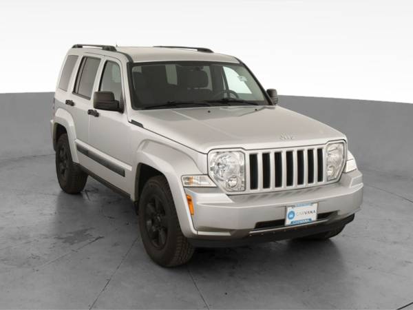 2010 Jeep Liberty Sport Utility 4D suv Silver - FINANCE ONLINE -... for sale in South El Monte, CA – photo 16