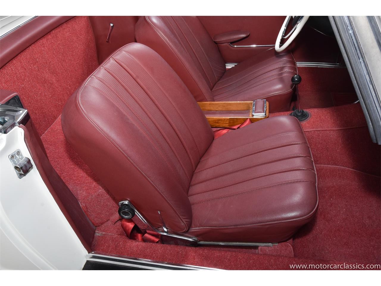 1963 Mercedes-Benz 230SL for sale in Farmingdale, NY – photo 28