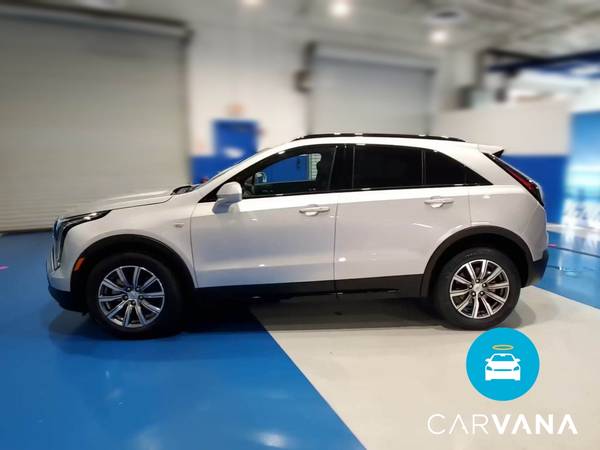 2020 Caddy Cadillac XT4 Sport SUV 4D hatchback Silver - FINANCE... for sale in Providence, RI – photo 5