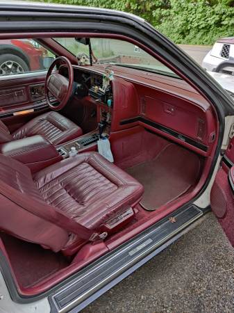 92 Buick Riviera for sale in Olympia, WA – photo 3