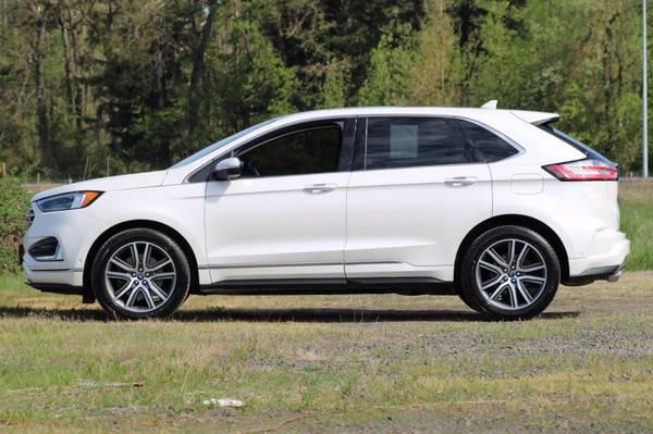 2019 Ford Edge Titanium - - by dealer - vehicle for sale in Bend, OR – photo 8