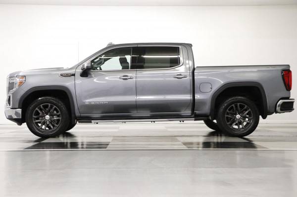 HEATED COOLED LEATHER Gray 2020 GMC Sierra 1500 SLT 4X4 4WD Crew for sale in Clinton, AR – photo 22