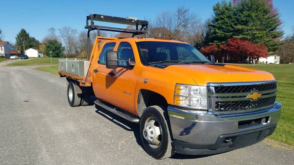 2012 Chevy 3500 HD Crew Cab Diesel Flatbed Truck - cars & trucks -... for sale in Mount Airy, VA – photo 5