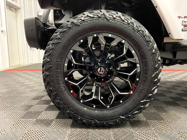 2015 Jeep Wrangler Unlimited Rubicon Hard Rock 4x4 Ltd Avail for sale in Branson West, MO – photo 22