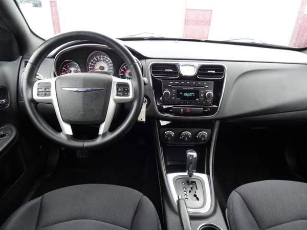 2013 Chrysler 200 Touring for sale in Waterloo, IA – photo 20