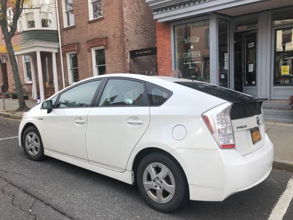 2010 Toyota Prius IV - cars & trucks - by owner - vehicle automotive... for sale in Glenford, NY – photo 3