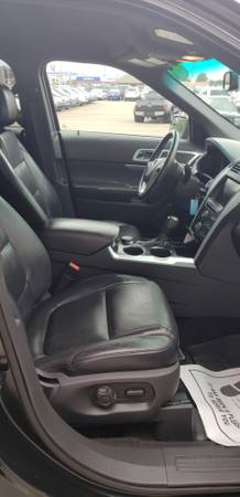 **LEATHER SEATS**2012 Ford Explorer 4WD 4dr XLT for sale in Chesaning, MI – photo 21