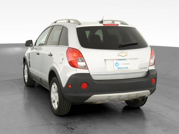 2014 Chevy Chevrolet Captiva Sport LS Sport Utility 4D suv Silver -... for sale in Las Vegas, NV – photo 8