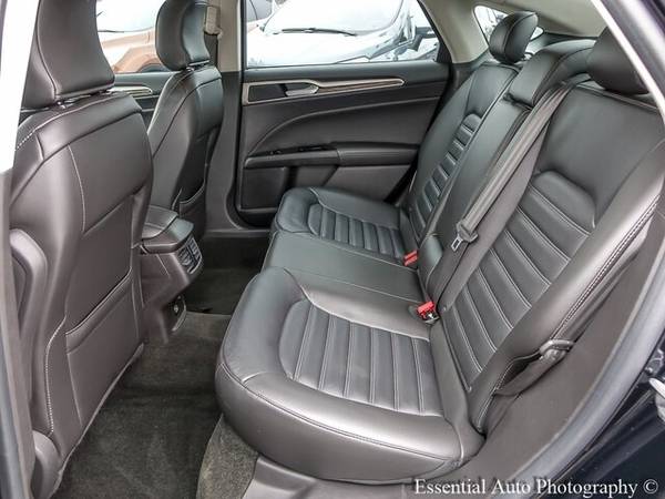 2016 Ford Fusion SE - cars & trucks - by dealer - vehicle automotive... for sale in Oak Lawn, IL – photo 10