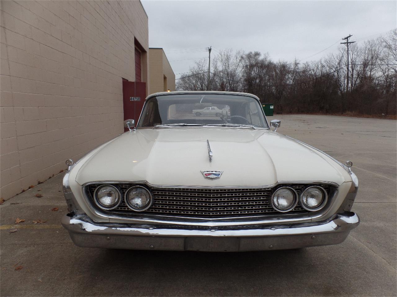 1960 Ford Sunliner for sale in Clinton Township, MI – photo 8