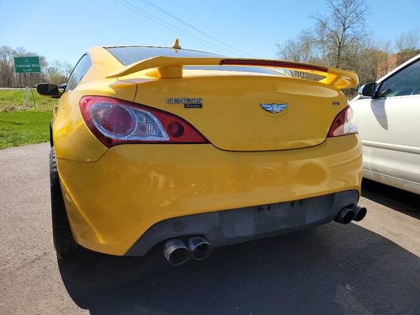 2012 HYUNDAI GENESIS COUPE - - by dealer - vehicle for sale in Ham Lake, MN – photo 3