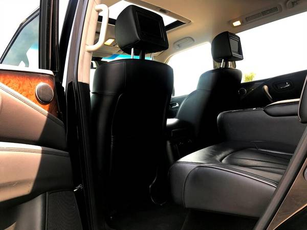 2011 Infiniti QX56 - AWD ** 2 Dvds ** Sunroof ** NAVI ** 3rd Row Seati for sale in Madison, WI – photo 13