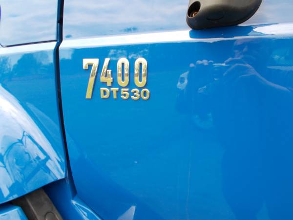 04 International 7400 flatbed - cars & trucks - by dealer - vehicle... for sale in Albemarle, N. C., SC – photo 6