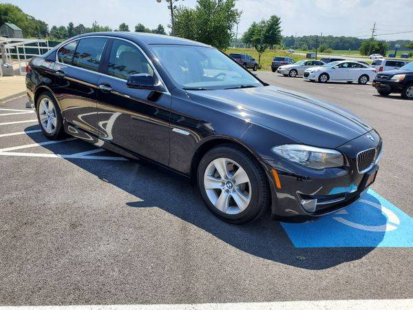 2011 BMW 5-Series 528i $500 down!tax ID ok for sale in White Plains , MD – photo 2