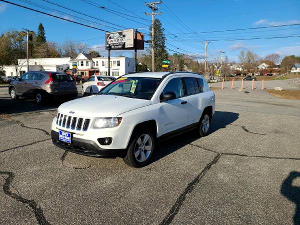 !!!!!!!! 2015 JEEP COMPASS!!!!! AUTOMATIC 4x4 - cars & trucks - by... for sale in Lewiston, ME – photo 3