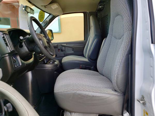 2007 CHEVY EXPRESS- 4.3L V6 (Gas Saver) ONLY "26k MILES" ITS MARVELOUS for sale in Las Vegas, CA – photo 8