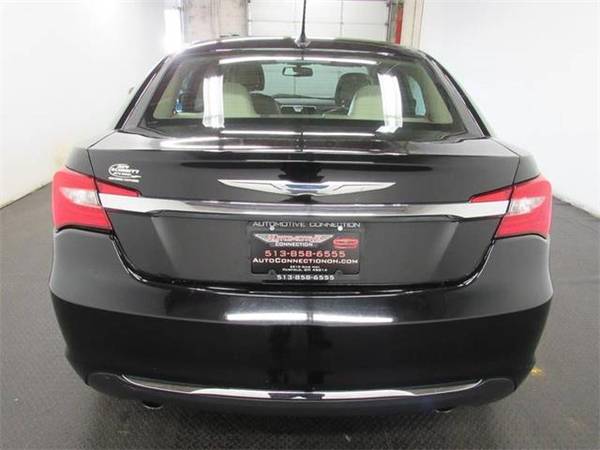 2013 Chrysler 200 sedan Limited 4dr Sedan - Black for sale in Fairfield, OH – photo 7