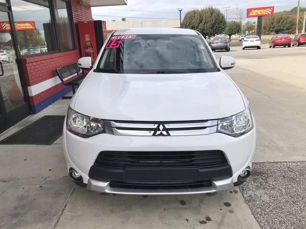 Mitsubishi Outlander - Credit union financing available for good... for sale in Cumberland, NC – photo 3