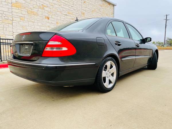 2006 Mercedes Benz E 500 - cars & trucks - by owner - vehicle... for sale in Austin, TX – photo 2