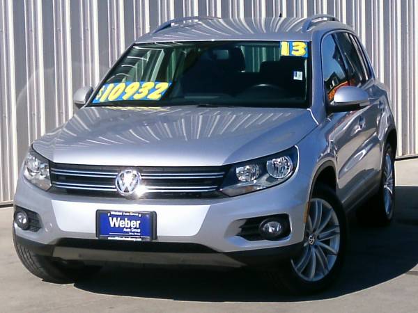 2013 Volkswagen Tiguan-Heated Leather! Excellent Condition! - cars &... for sale in Silvis, IA – photo 2