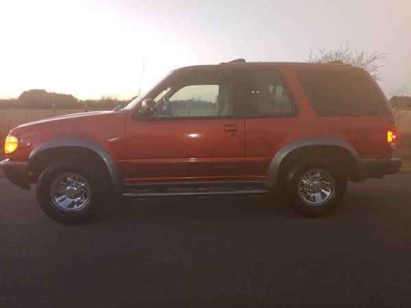 1998 ford Explorer sport - cars & trucks - by owner - vehicle... for sale in New Braunfels, TX – photo 6