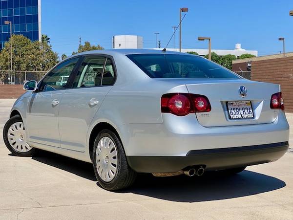 2009 Volkswagen Jetta | LOW Miles 91K Only | Clean | Books - cars &... for sale in Van Nuys, CA – photo 3