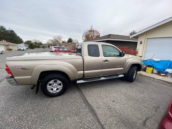 2008 Tacoma 4WD Access Cab Original Owner - cars & trucks - by owner... for sale in Richland, WA – photo 2