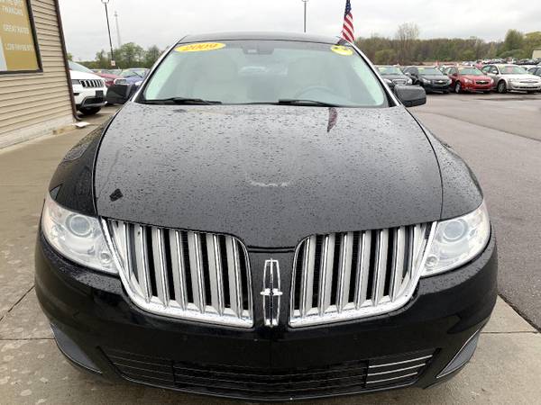 2009 Lincoln MKS 4dr Sdn AWD - - by dealer - vehicle for sale in Chesaning, MI – photo 2