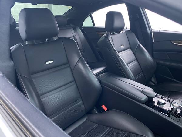 2013 Mercedes-Benz CLS-Class CLS 63 AMG Coupe 4D coupe Black -... for sale in Ronkonkoma, NY – photo 18