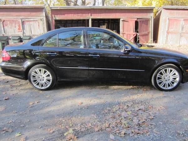 2007 Mercedes-Benz E-Class 4dr Sdn 3 5L 4MATIC - - by for sale in Amesbury, MA – photo 3