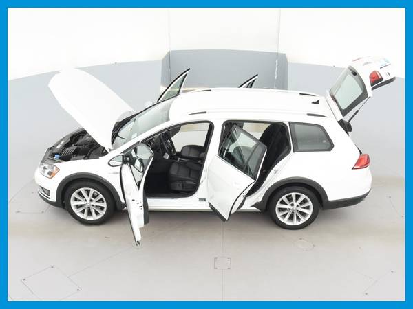 2017 VW Volkswagen Golf Alltrack TSI S Wagon 4D wagon White for sale in Other, OR – photo 16