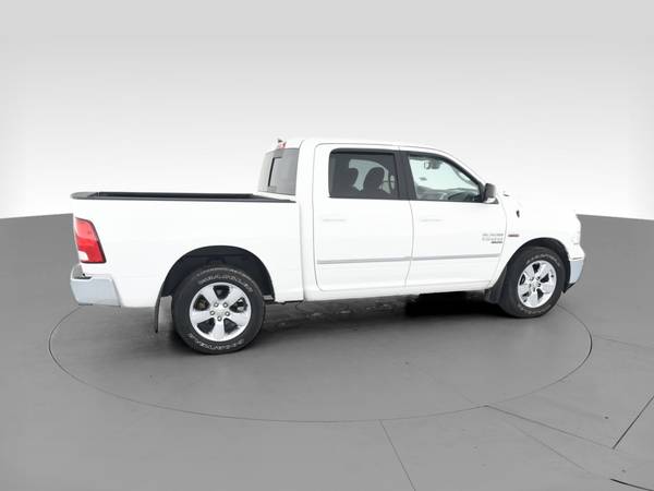 2019 Ram 1500 Classic Crew Cab Big Horn Pickup 4D 5 1/2 ft pickup -... for sale in Hobart, IL – photo 12