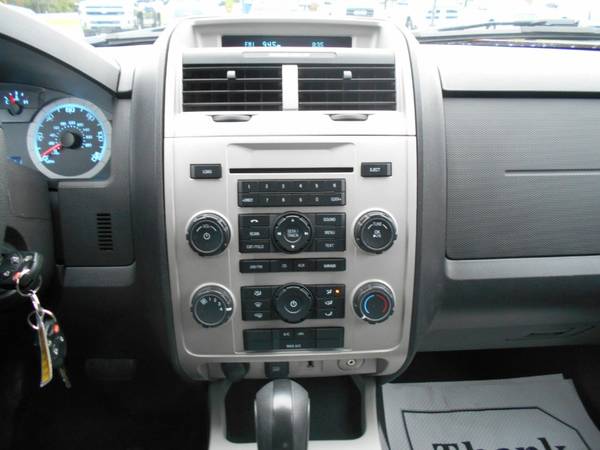 2011 Ford Escape XLT FWD for sale in Newaygo, MI – photo 21