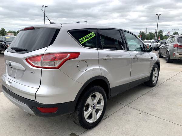 2015 Ford Escape FWD 4dr SE - cars & trucks - by dealer - vehicle... for sale in Chesaning, MI – photo 3