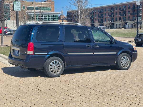 2005 Buick Terraza CXL - - by dealer - vehicle for sale in Aurora, IL – photo 4