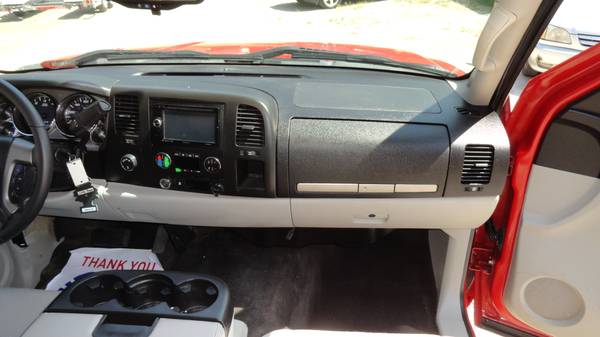 2011 Silverado 4x4, 5.3L V8, Red, beautiful inside/out, touchscreen for sale in Chapin, SC – photo 18