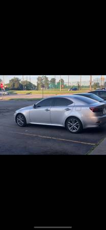 2006 clean title Lexus is250 - cars & trucks - by owner - vehicle... for sale in Clinton Township, MI – photo 4