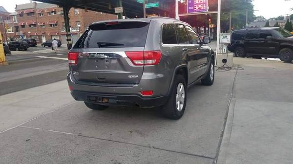 2012 JEEP GRAND CHEROKEE Leather Seats, Two Sun Roof, Backup Camara for sale in Bronx, NY – photo 6
