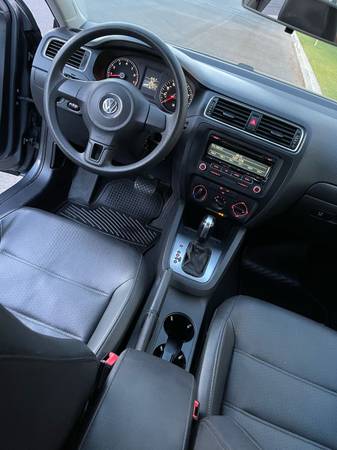 2014 Volkswagen Jetta SE (TSI) 4-Cyl 1 8L Automatic Transmission for sale in Ventura, CA – photo 6