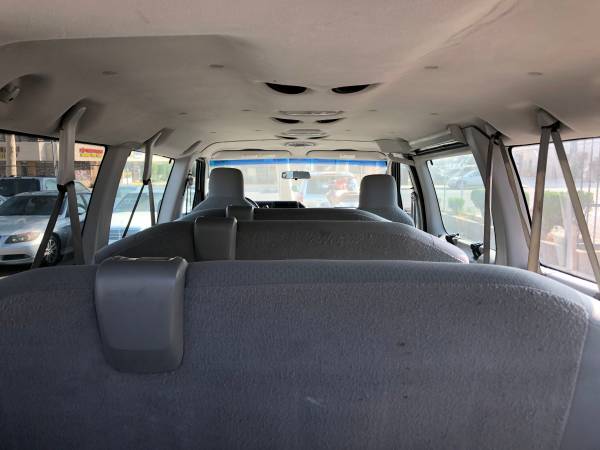 2009 Ford E350 Super Duty Passenger XLT Extended Van 3D LOW MILEAGE for sale in Rosemead, CA – photo 7