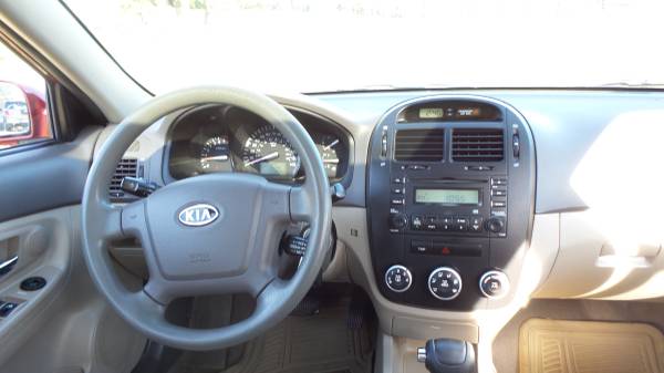 2009 Kia Spectra EX - cars & trucks - by dealer - vehicle automotive... for sale in NICHOLASVILLE, KY – photo 10