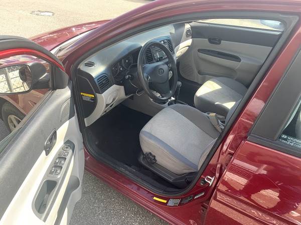 2010 Hyundai Accent - 4 Cylinder Gas Saver - Best Deal for sale in The Villages, FL