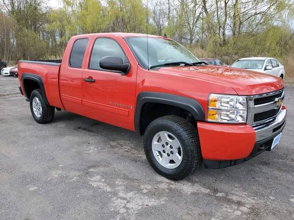 2009 Chevrolet Silverado 1500 Extended Cab - Honorable Dealership 3 for sale in Lyons, NY