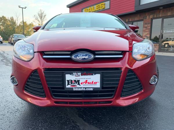 2013 Ford Focus Titanium - Leather, Sunroof, Navigation! Low miles!... for sale in Oak Forest, IL – photo 2